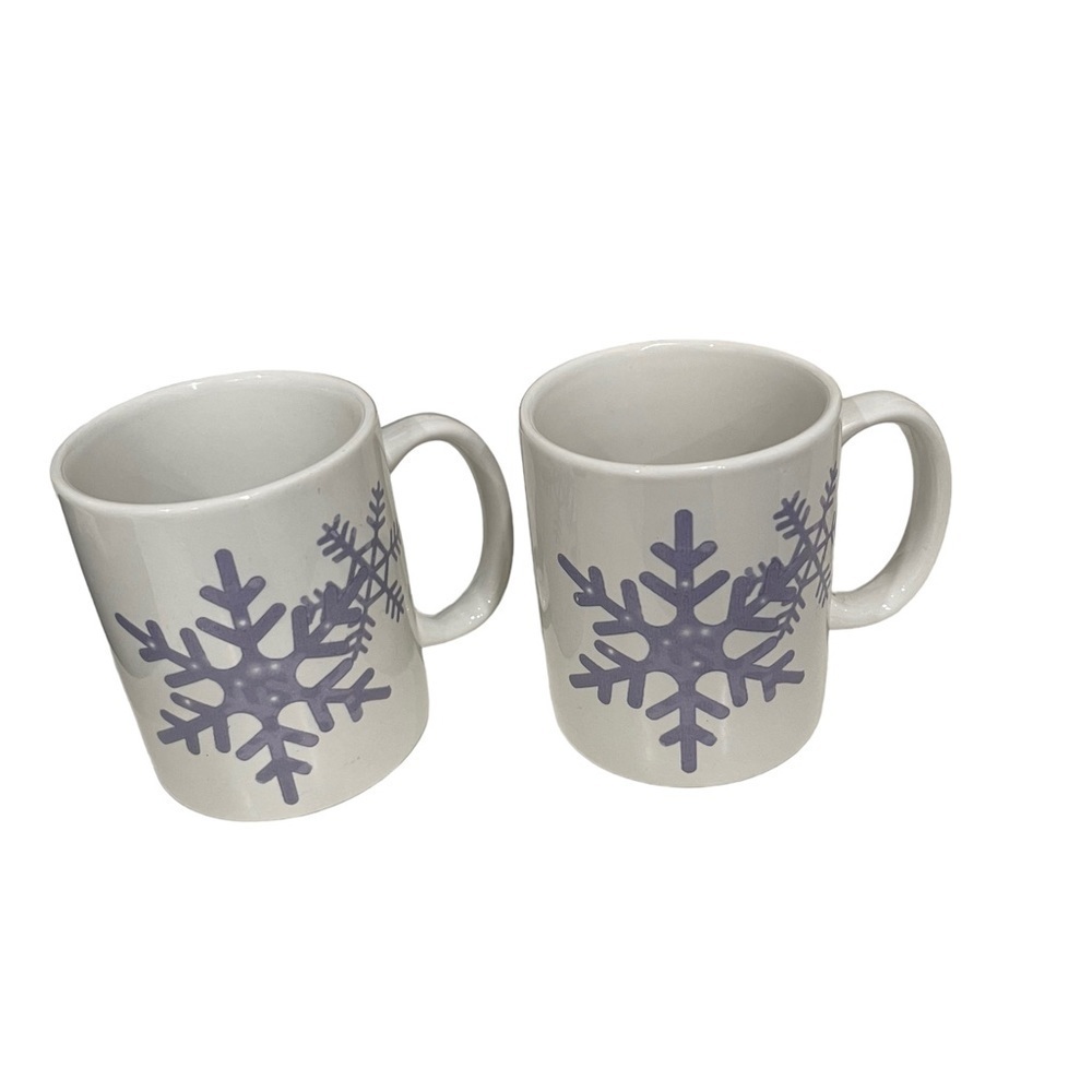 Vicky Howard purple snowflake coffee mugs.